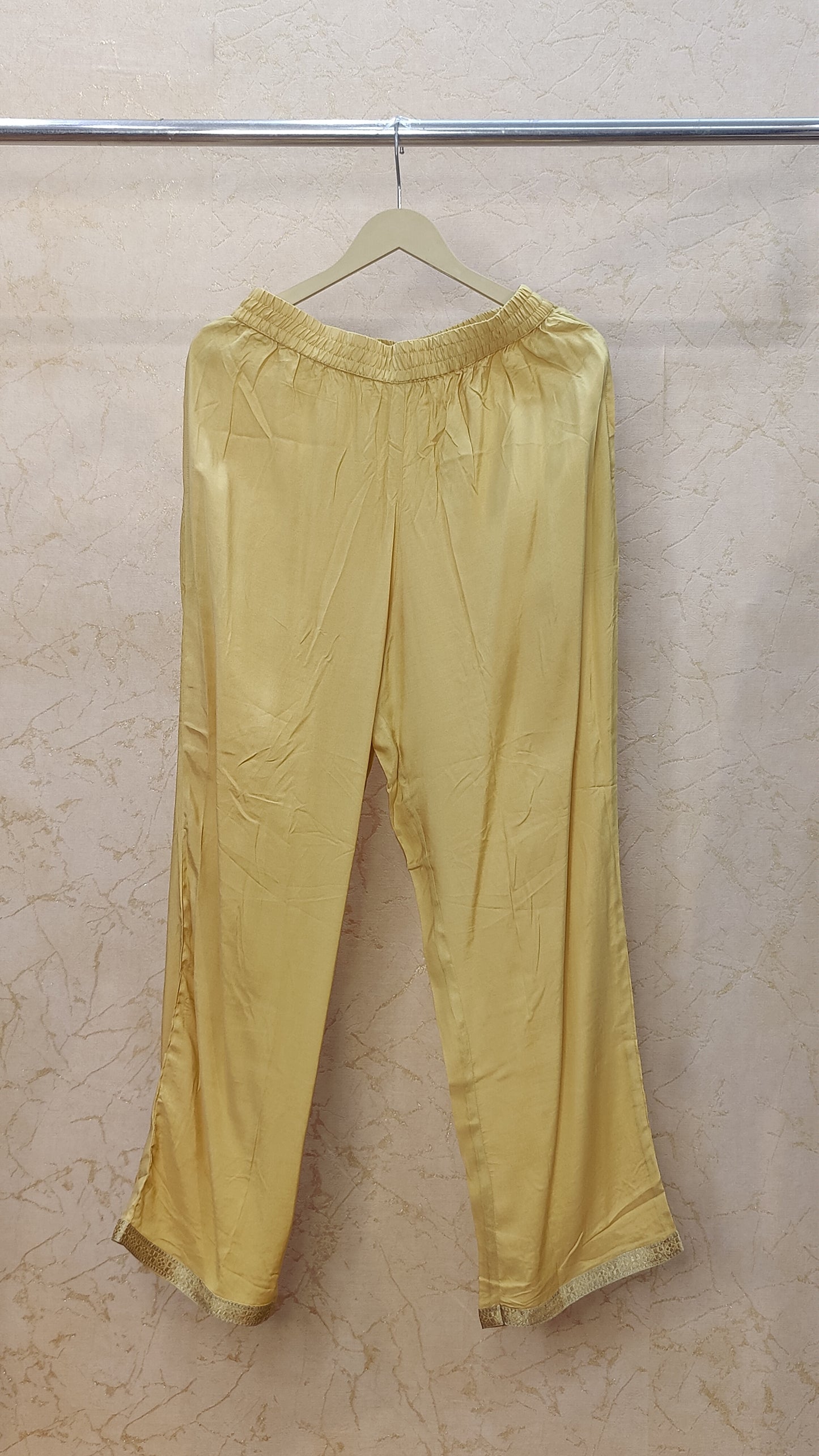 Pure Silk Kurti with pant and dupatta set. M92400