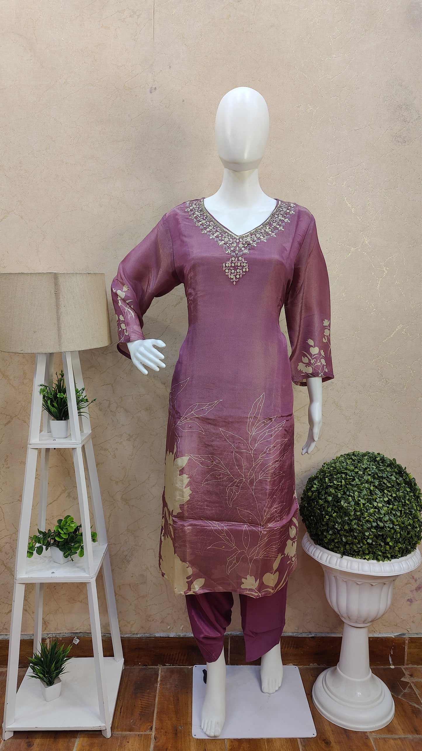 Tissue Silk Kurti with pant and Dupatta MSS91930TISHUSIL