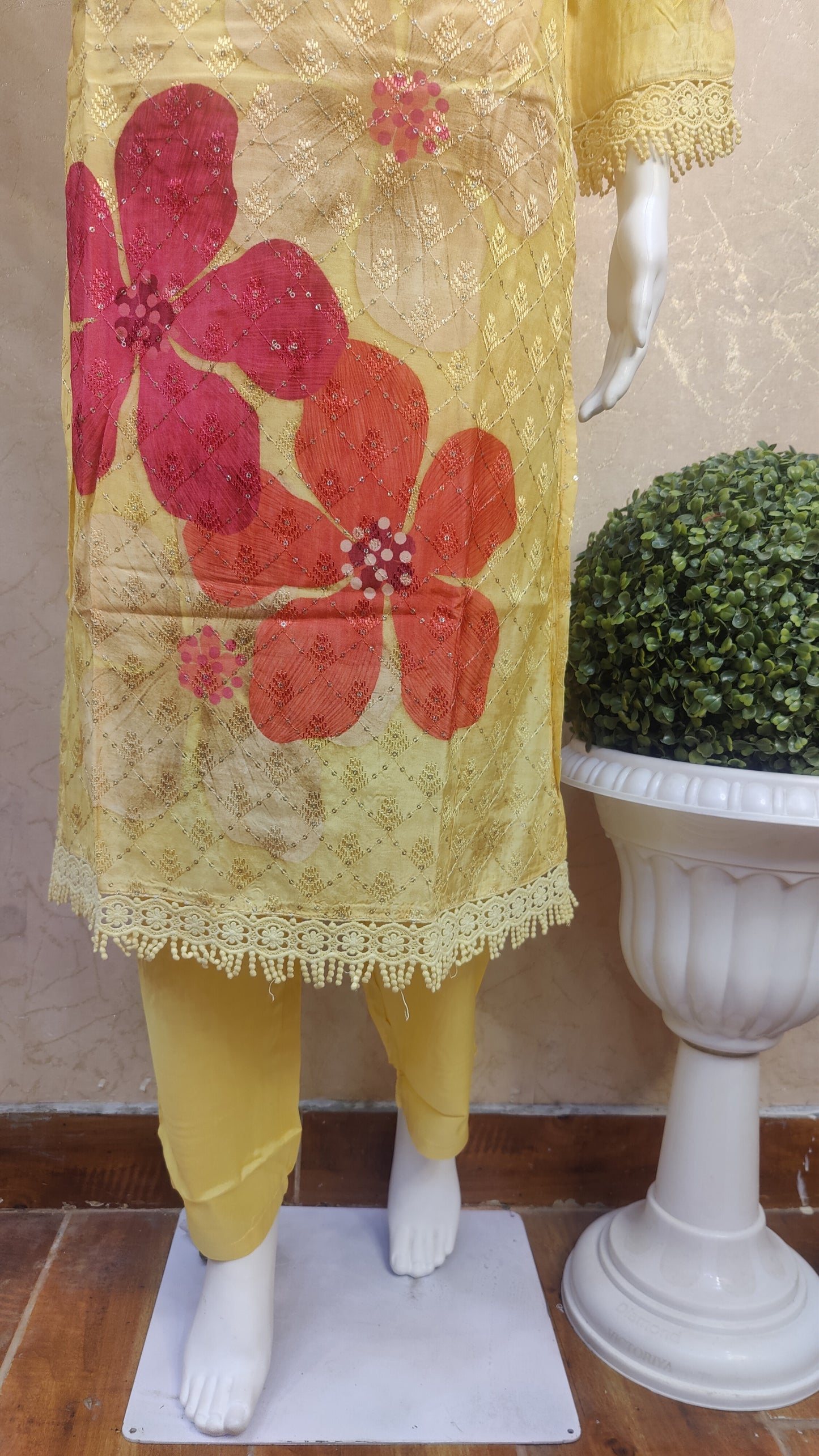 Schiffli kurti with pant and Dupatta MSG91600SHIFLIS